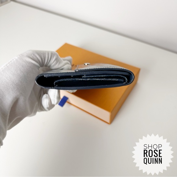 LOUIS VUITTON | All-Inclusive Blue Monogram Matte Tri-Fold Wallet (TH0052) - Picture 5 of 16